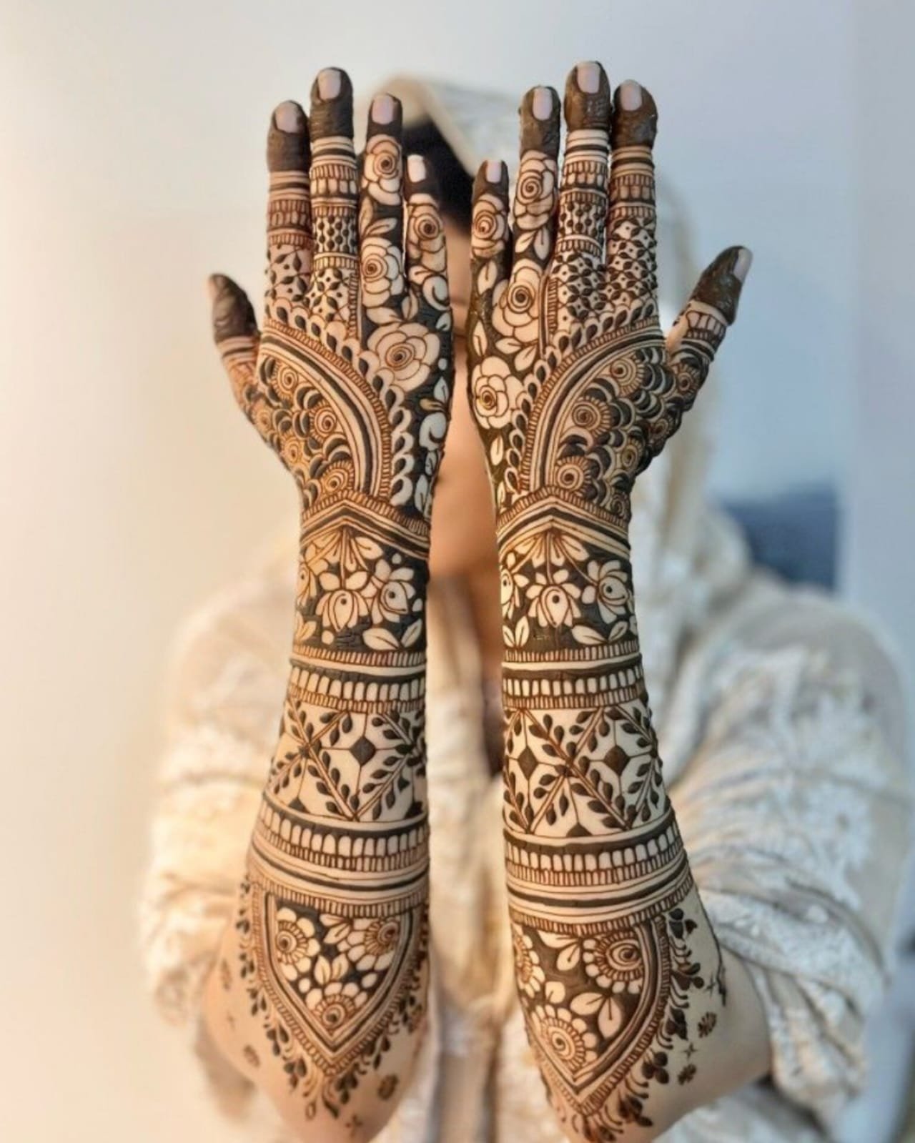 Bridal Mehndi Designs For Full Hands